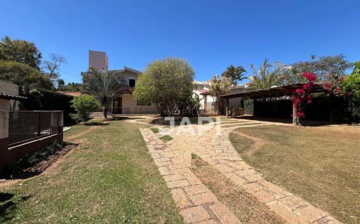 Casa de Condomínio à venda