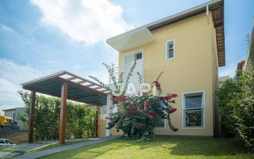 Casa de Condomínio à venda