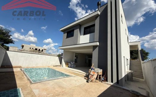 Casa em Condomínio à venda