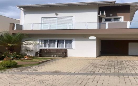 Casa em Condomínio à venda