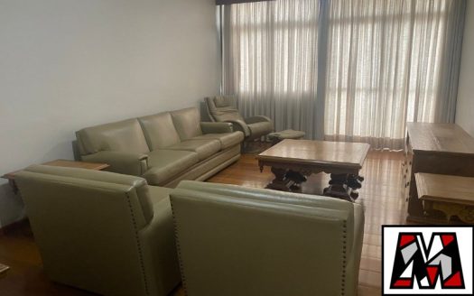 Apartamento à venda