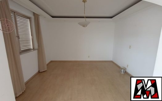 Apartamento à venda
