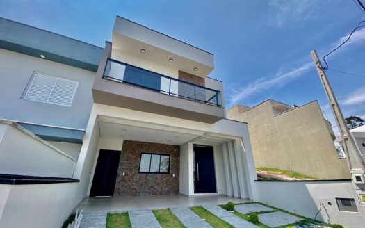 Casa em Condomínio à venda