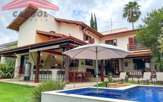 Casa em Condomínio à venda