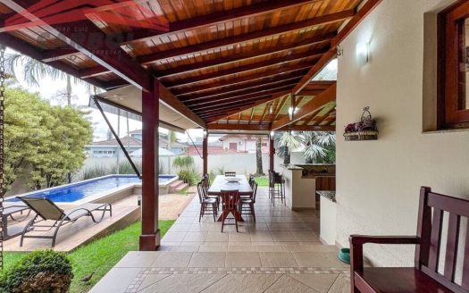 Casa em Condomínio à venda