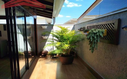 Casa em Condomínio à venda