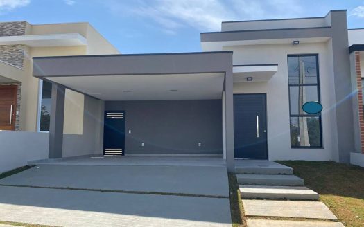 Casa em Condomínio à venda