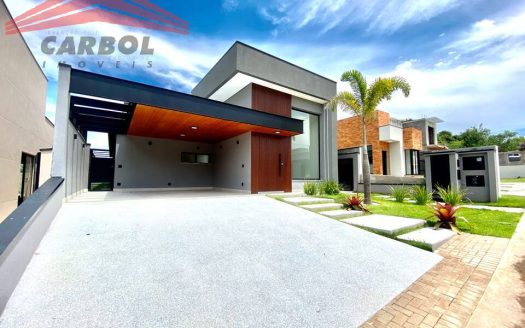 Casa em Condomínio à venda