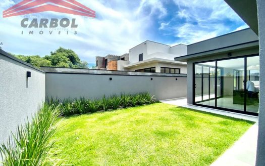 Casa em Condomínio à venda
