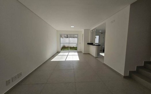Casa em Condomínio à venda