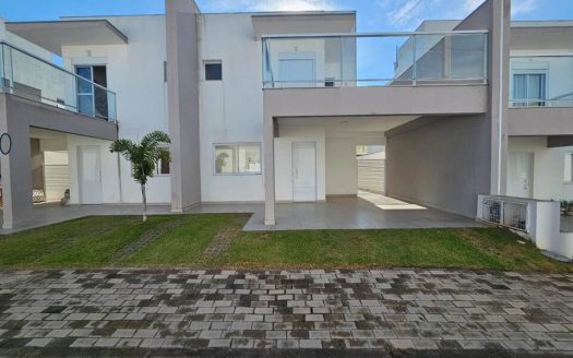 Casa em Condomínio à venda
