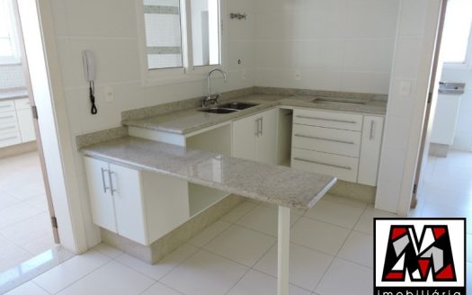 Casa em Condomínio à venda