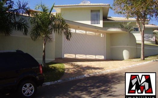 Casa em Condomínio à venda
