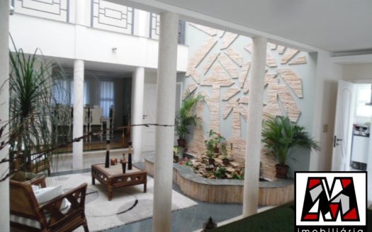 Casa em Condomínio à venda