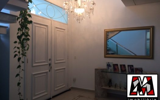 Casa em Condomínio à venda