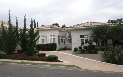 Casa em Condomínio à venda