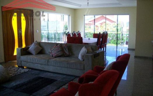Casa em Condomínio à venda