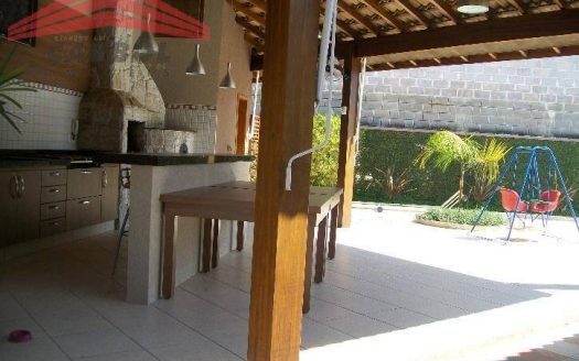 Casa em Condomínio à venda