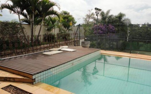 Casa em Condomínio à venda