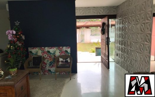 Casa em Condomínio à venda