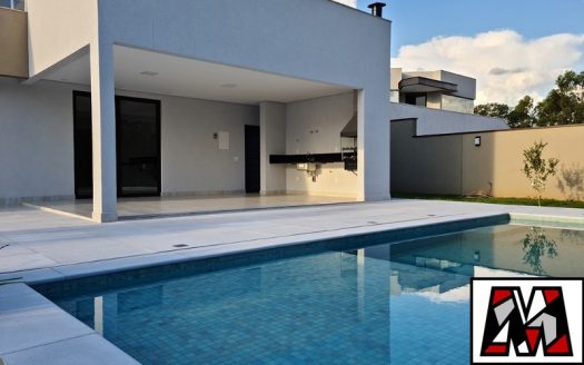 Casa em Condomínio à venda