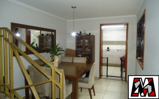 Casa à venda