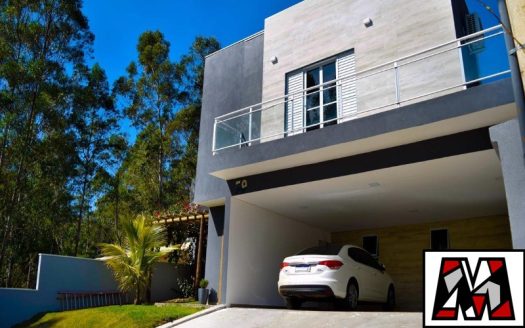 Casa em Condomínio à venda