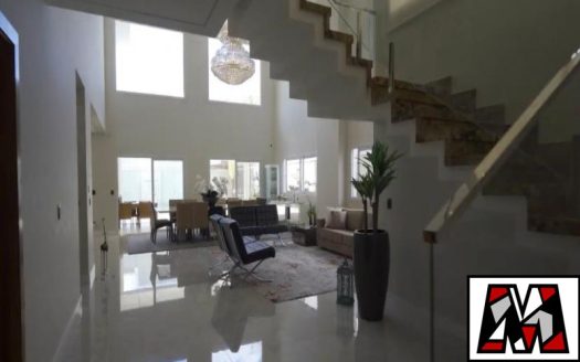 Casa em Condomínio à venda