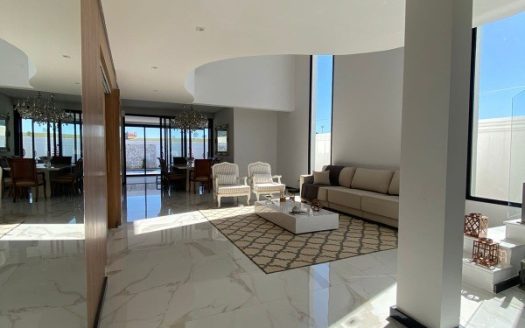 Casa em Condomínio à venda