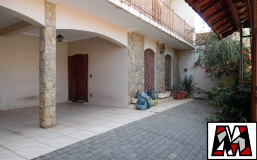 Casa à venda