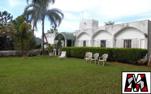 Casa em Condomínio à venda