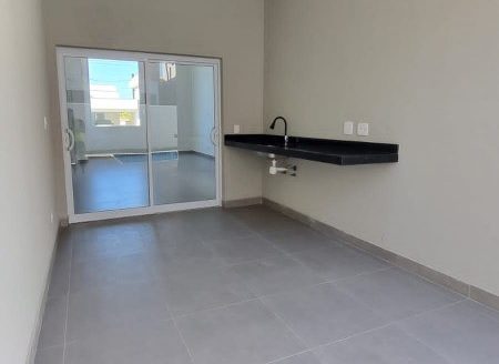 Casa em Condomínio à venda