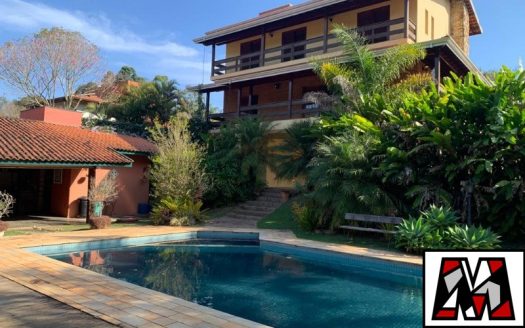 Casa em Condomínio à venda