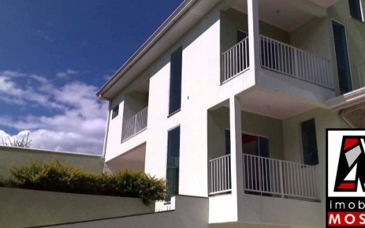 Casa à venda