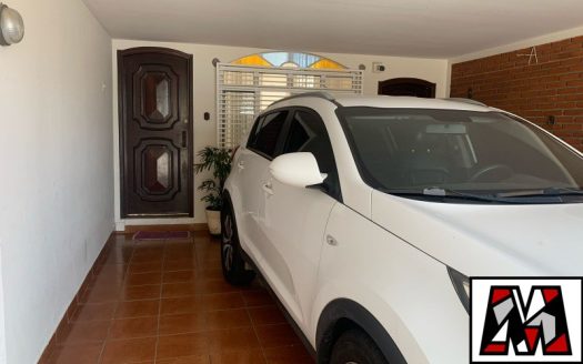 Casa à venda