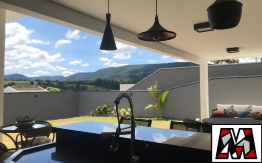 Casa em Condomínio à venda