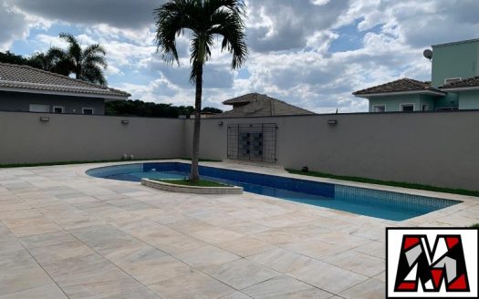 Casa em Condomínio à venda