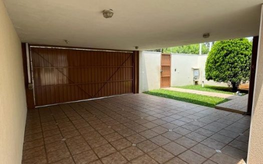 Casa em Condomínio à venda