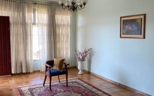 Casa à venda