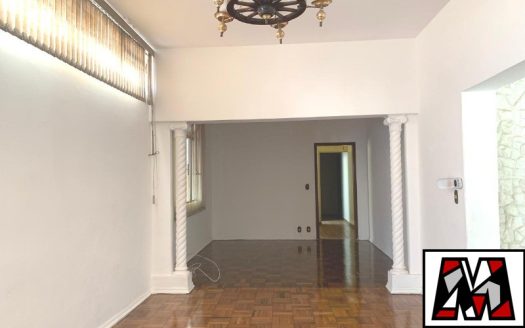 Casa à venda