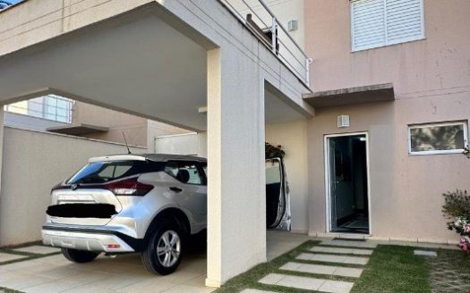 Casa em Condomínio à venda
