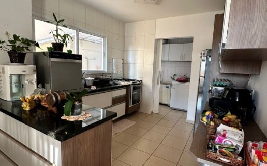 Casa em Condomínio à venda