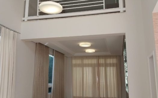Casa em Condomínio à venda