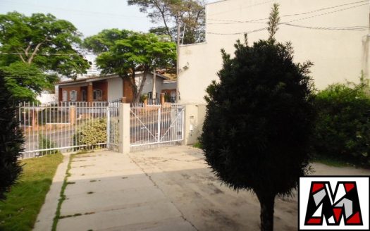 Casa à venda