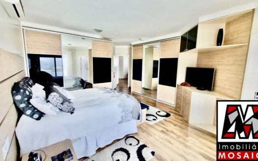 Casa em Condomínio à venda