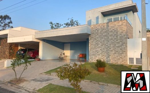 Casa em Condomínio à venda