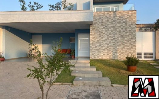 Casa em Condomínio à venda