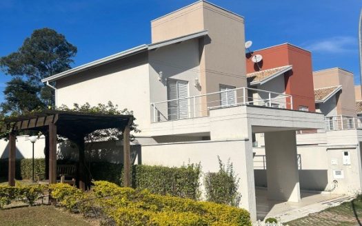 Casa em Condomínio à venda