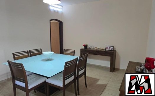 Casa à venda