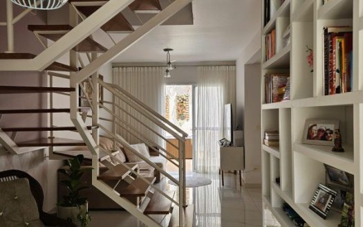 Casa em Condomínio à venda